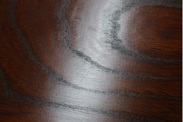 中古　美品　岩谷堂箪笥　美しい杢目と豪華な金具が目を惹く車箪笥　(R-076230)