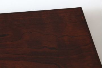 中古 美品　岩谷堂箪笥　美しい杢目と豪華な金具が目を惹く車箪笥(衣装箪笥、収納箪笥、整理箪笥、和箪笥、引き出し)(R-076231)