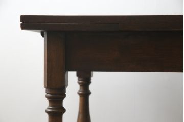イギリスアンティーク　オーク材　クラシカルな雰囲気が魅力的なドローリーフテーブル(エクステンションテーブル、ダイニングテーブル、食卓、4人掛け、4P、6人掛け、6P、英国)(R-076237)