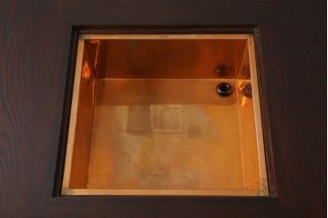 中古　美品!!　九州民芸家具　和モダンな空間づくりにおすすめの囲炉裏テーブル(ダイニングテーブル、食卓、4人掛け、木製火鉢)(R-076241)