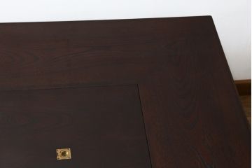 中古　美品!!　九州民芸家具　和モダンな空間づくりにおすすめの囲炉裏テーブル(ダイニングテーブル、食卓、4人掛け、木製火鉢)(R-076241)