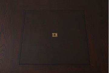 中古　美品!!　九州民芸家具　和モダンな空間づくりにおすすめの囲炉裏テーブル(ダイニングテーブル、食卓、4人掛け、木製火鉢)(R-076241)