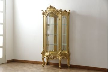 中古　美品　SILIK(シリック)　ロココ調　背面鏡張り　華やかな色合いと装飾が魅力的なキャビネット(キュリオケース、ガラスケース、ショーケース、飾り棚、陳列棚、食器棚、店舗什器)(定価約290万円)(R-076246)