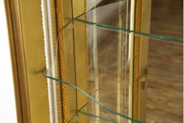 中古　美品　SILIK(シリック)　ロココ調　背面鏡張り　華やかな色合いと装飾が魅力的なキャビネット(キュリオケース、ガラスケース、ショーケース、飾り棚、陳列棚、食器棚、店舗什器)(定価約290万円)(R-076246)
