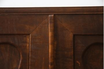 和製アンティーク　前面柿材　趣のある佇まいが魅力的な時代箪笥ローボード(着物箪笥、衣装箪笥、テレビ台、テレビボード、ローチェスト、引き出し)(R-076248)