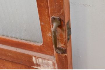 アンティーク建具　木部のあたたかさと開放感を兼ね備えたガラス扉1枚(ドア、ガラス戸)(R-076254)