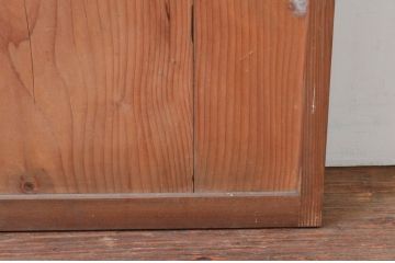 アンティーク建具　どこか懐かしさを感じる幅狭板戸扉1枚(ドア、木製扉)(R-076255)
