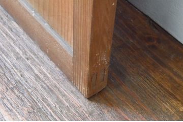 アンティーク建具　どこか懐かしさを感じる幅狭板戸扉1枚(ドア、木製扉)(R-076255)