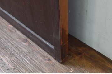 アンティーク建具　どこか懐かしさを感じる板戸扉1枚(ドア、木製扉、ガラス戸)(R-076256)