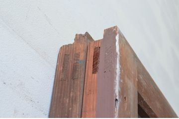 アンティーク建具　ダイヤガラス入り　趣のある木味が魅力的!大振りで重厚なガラス戸2枚セット(引き戸)(R-076258)