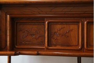 【F様ご決済用】和製ビンテージ　未使用　展示品　総欅(ケヤキ)材　赤みがかった色味と凝った意匠が素敵な茶棚　(R-076260)