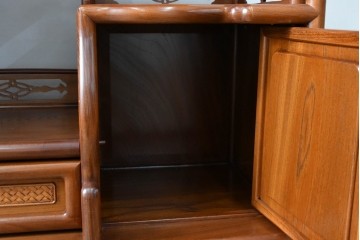 和製ビンテージ　未使用　展示品　総欅(ケヤキ)材　赤みがかった色味が素敵な茶棚(飾り棚、違い棚、収納棚、戸棚、ヴィンテージ)(R-076272)