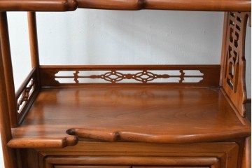 和製ビンテージ　未使用　展示品　総欅(ケヤキ)材　赤みがかった色味が素敵な茶棚(飾り棚、違い棚、収納棚、戸棚、ヴィンテージ)(R-076272)