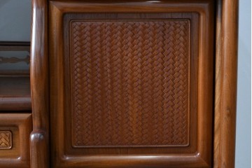 和製ビンテージ　未使用　展示品　総欅(ケヤキ)材　赤みがかった色味が素敵な茶棚(飾り棚、違い棚、収納棚、戸棚、ヴィンテージ)(R-076272)