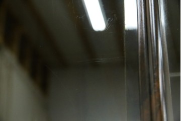 和製ビンテージ　未使用　展示品　シャム柿(ジリコテ)材　艶のある木肌が美しい茶箪笥　(R-076273)