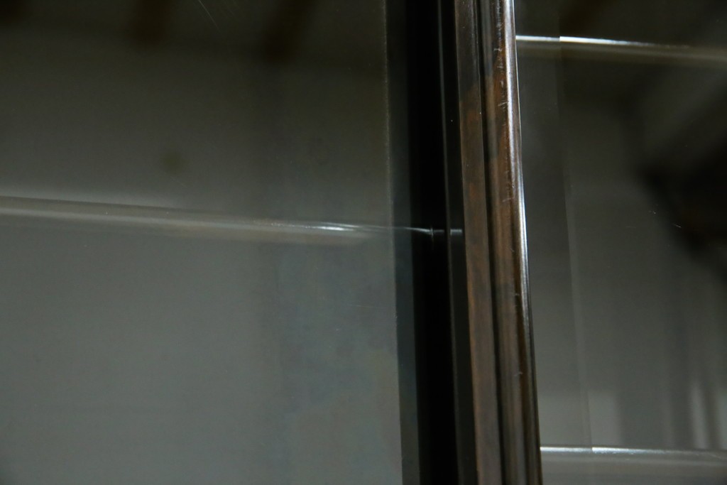 和製ビンテージ　未使用　展示品　シャム柿(ジリコテ)材　艶のある木肌が美しい茶箪笥　(R-076273)