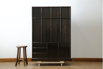 和製ビンテージ　未使用　展示品　シャム柿(ジリコテ)材　艶のある木肌が美しい茶箪笥　(R-076273)