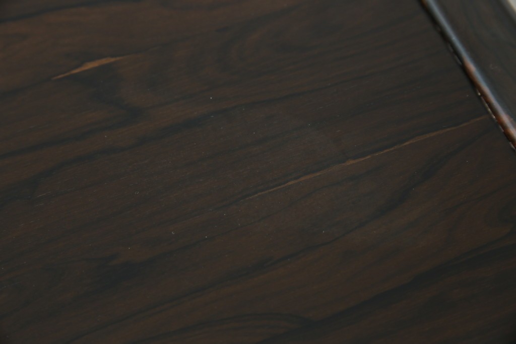 和製ビンテージ　未使用　展示品　シャム柿(ジリコテ)材　艶のある木肌が美しい茶箪笥　(R-076273)