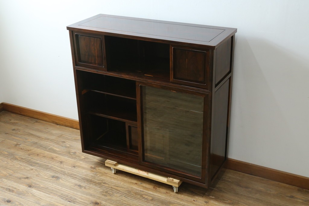 和製ヴィンテージ　未使用展示品　シャム柿(ジリコテ)材　個性的な木目が味わい深い茶箪笥　(R-076275)