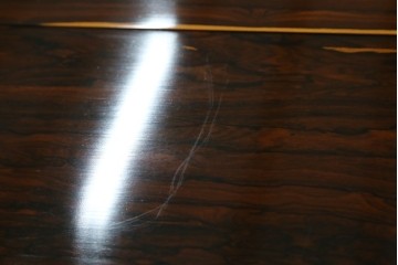 和製ヴィンテージ　未使用展示品　シャム柿(ジリコテ)材　個性的な木目が味わい深い茶箪笥　(R-076275)