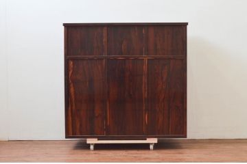和製ビンテージ　未使用　展示品　シャム柿(ジリコテ)材　独特な木目が目を惹く茶箪笥(収納棚、茶棚、戸棚、水屋箪笥、サイドキャビネット、ヴィンテージ)(R-076275)