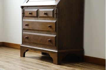 和製ビンテージ　希少!!　松本民芸家具　高島屋記念モデル　落ち着いた佇まいが魅力的なM型ビューロー(ライティングビューロー)　(R-076287)