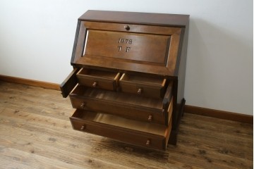 和製ビンテージ　希少!!　松本民芸家具　高島屋記念モデル　落ち着いた佇まいが魅力的なM型ビューロー(ライティングビューロー)　(R-076287)