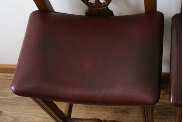 イギリスビンテージ　希少な絶版品　Old Charm(オールドチャーム)　風格漂う佇まいが魅力的なカウンターチェア2脚セット(ハイチェア、バーチェア、椅子、イス、ヴィンテージ、英国)(R-076292)