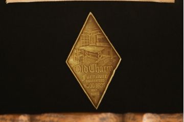 イギリスビンテージ　希少な絶版品　Old Charm(オールドチャーム)　風格漂う佇まいが魅力的なカウンターチェア2脚セット(ハイチェア、バーチェア、椅子、イス、ヴィンテージ、英国)(R-076292)