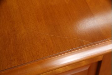 中古　横浜ダニエル(daniel)　アーリーアメリカン　A-205　クラシカルな佇まいが目を引くサイドボード(サイドキャビネット、リビングボード、収納棚、戸棚)(定価約70万円)(R-076294)