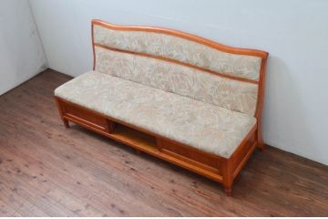 中古　横浜クラシック家具　ダニエル(daniel)　LD(エルディー)シリーズ　A-545　収納付きが嬉しい! 上質な空間づくりにおすすめの3人掛けソファ(三人掛け、3P、ソファベンチ)(定価約70万円)(R-076296)