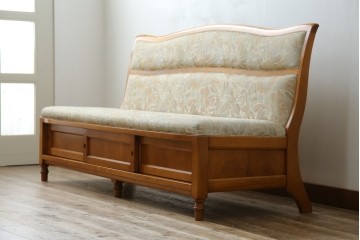 中古　横浜クラシック家具　ダニエル(daniel)　LD(エルディー)シリーズ　A-545　収納付きが嬉しい! 上質な空間づくりにおすすめの3人掛けソファ　定価約70万円相当　(R-076296)