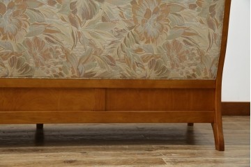 中古　横浜クラシック家具　ダニエル(daniel)　LD(エルディー)シリーズ　A-545　収納付きが嬉しい! 上質な空間づくりにおすすめの3人掛けソファ　定価約70万円相当　(R-076296)