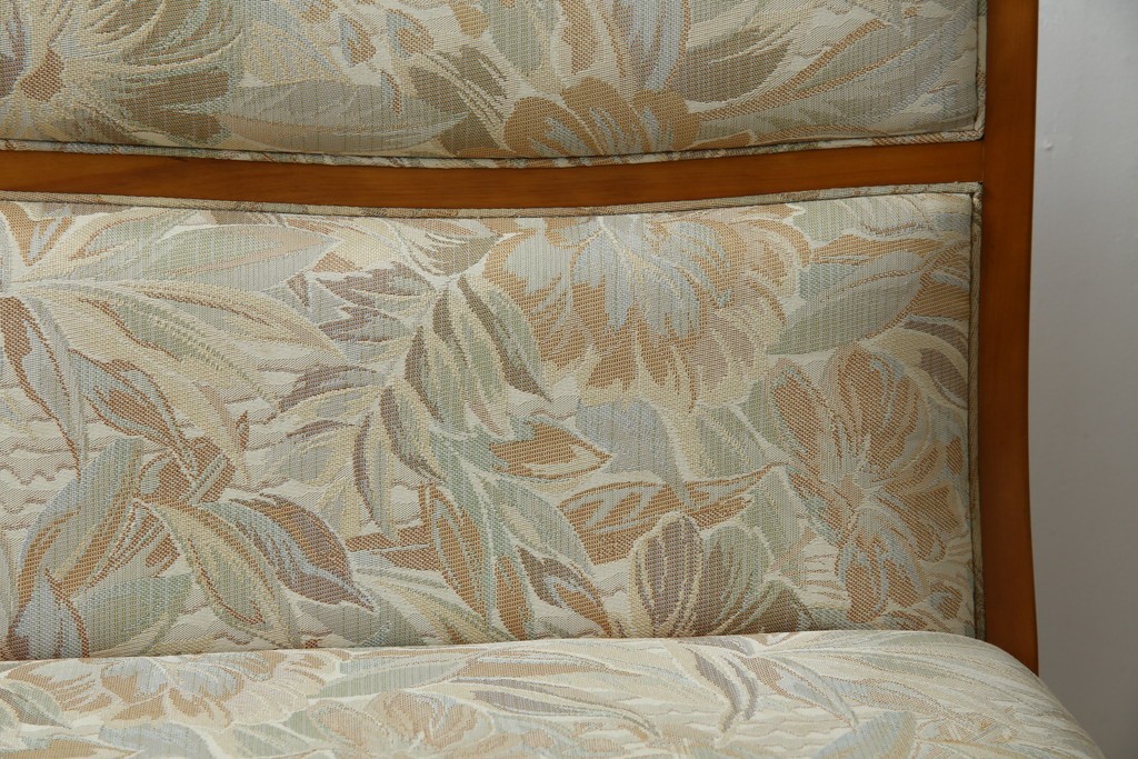 中古　横浜クラシック家具　ダニエル(daniel)　LD(エルディー)シリーズ　A-545　収納付きが嬉しい! 上質な空間づくりにおすすめの3人掛けソファ　定価約70万円相当　(R-076296)