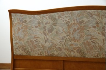 中古　横浜クラシック家具　ダニエル(daniel)　LD(エルディー)シリーズ　A-545　収納付きが嬉しい! 上質な空間づくりにおすすめの3人掛けソファ　定価約70万円相当　(R-076296)