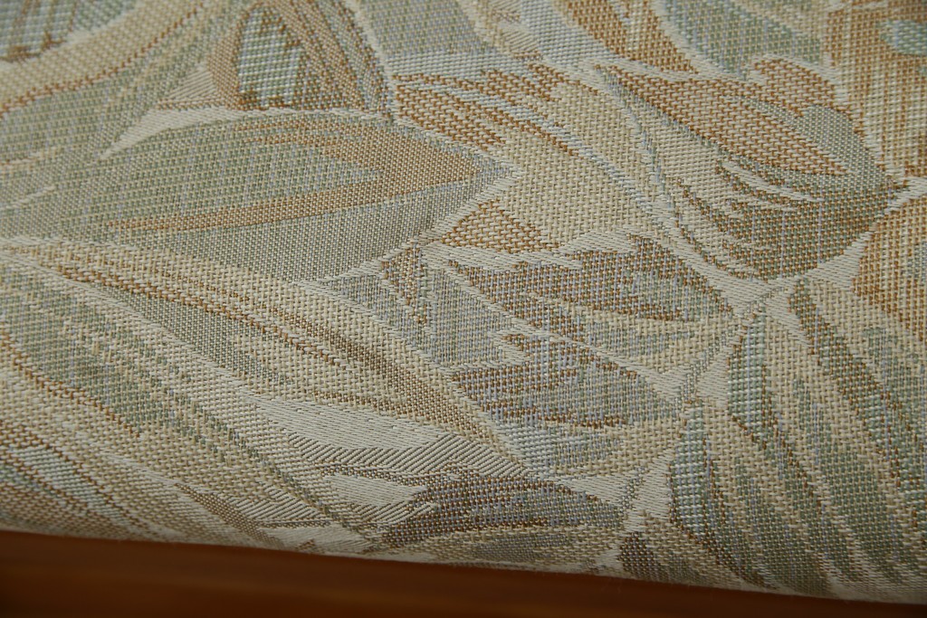 中古　横浜クラシック家具　ダニエル(daniel)　LD(エルディー)シリーズ　A-545　収納付きが嬉しい! 上質な空間づくりにおすすめの3人掛けソファ　定価約70万円相当　(R-076296)