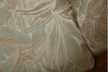 中古　横浜クラシック家具　ダニエル(daniel)　LD(エルディー)シリーズ　A-545　収納付きが嬉しい! 上質な空間づくりにおすすめの3人掛けソファ　定価約70万円相当　(R-076296)