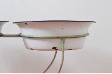 和製アンティーク　時を経た趣を感じるホーロー洗面器の医療用洗面スタンド(琺瑯、手洗いスタンド、ウォッシュスタンド、ケビント、洗面台)(R-076299)
