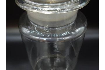 大正〜昭和初期　収納しながらお洒落にディスプレイ!懐かしさ漂う蓋付きガラス瓶(菓子瓶、ガラスビン、硝子、キャニスター、筒型、フタ付き)(R-076302)