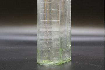 大正〜昭和初期　お洒落なディスプレイに活躍するガラス瓶5点セット(ボトル、ガラスビン、硝子、薬瓶、花瓶、花入、花器)(R-076306)