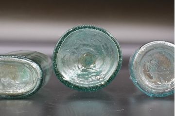 大正〜昭和初期　お洒落なディスプレイに活躍するガラス瓶5点セット(ボトル、ガラスビン、硝子、薬瓶、花瓶、花入、花器)(R-076306)