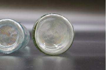 大正〜昭和初期　お洒落なディスプレイに活躍するガラス瓶5点セット(ボトル、ガラスビン、硝子、薬瓶、花瓶、花入、花器)(R-076307)