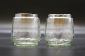 昭和レトロ　当時物　大正〜昭和初期　アルミ蓋　昔懐かしい雰囲気漂うガラス瓶2個セット(キャニスター、ガラスビン、硝子、菓子瓶)(R-076308)