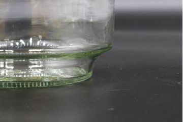 昭和レトロ　当時物　大正〜昭和初期　アルミ蓋　昔懐かしい雰囲気漂うガラス瓶2個セット(キャニスター、ガラスビン、硝子、菓子瓶)(R-076308)