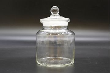 昭和レトロ　大・小　様々な用途に使える蓋付きガラス瓶5個セット(キャニスター、ガラスビン、硝子、菓子瓶)(R-076309)
