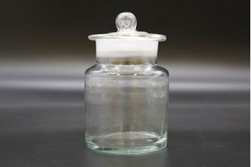 昭和レトロ　大・小　様々な用途に使える蓋付きガラス瓶5個セット(キャニスター、ガラスビン、硝子、菓子瓶)(R-076309)