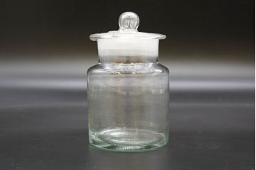 昭和レトロ　大・小　様々な用途に使える蓋付きガラス瓶5個セット(キャニスター、ガラスビン、硝子、菓子瓶)(R-076309)