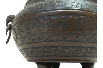大正〜昭和初期　上手物　古銅　桜　味わい深い魅力を放つ火鉢(さくら、サクラ、手あぶり、鉢カバー、獣耳、獅子?)(R-076314)