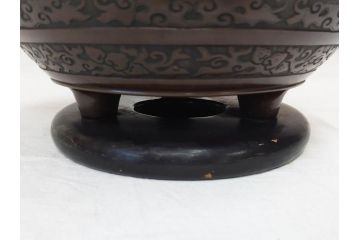 大正〜昭和初期　上手物　古銅　桜　味わい深い魅力を放つ火鉢(さくら、サクラ、手あぶり、鉢カバー、獣耳、獅子?)(R-076314)