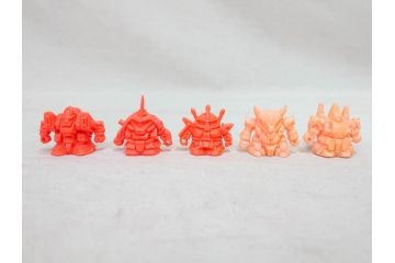 昭和レトロ　当時物　BANDAI　バンダイ　SDガンダム　武器　パーツ　ガン消し　まとめて71個セット(GUNDAM、消しゴム、ガシャポン、フィギュア、おもちゃ、オモチャ、玩具)(R-076317)